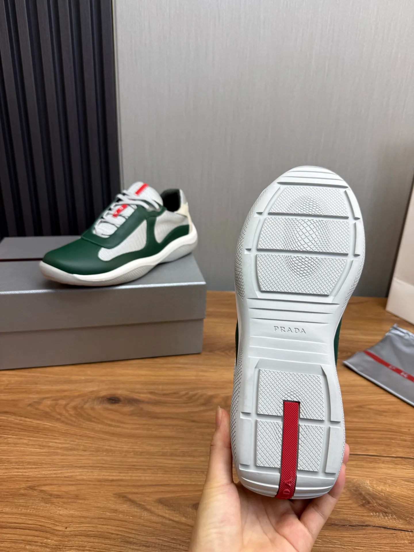 Men's shoes 💰560💰 [PRADA] Men's shoes are popular in the counter, official website is synchronized, 1 high-quality shipment ✔️Original cowhide upper + cowhide lining, 1🆚1 replica, original sole, 38-45 (45 customized, non-refundable)